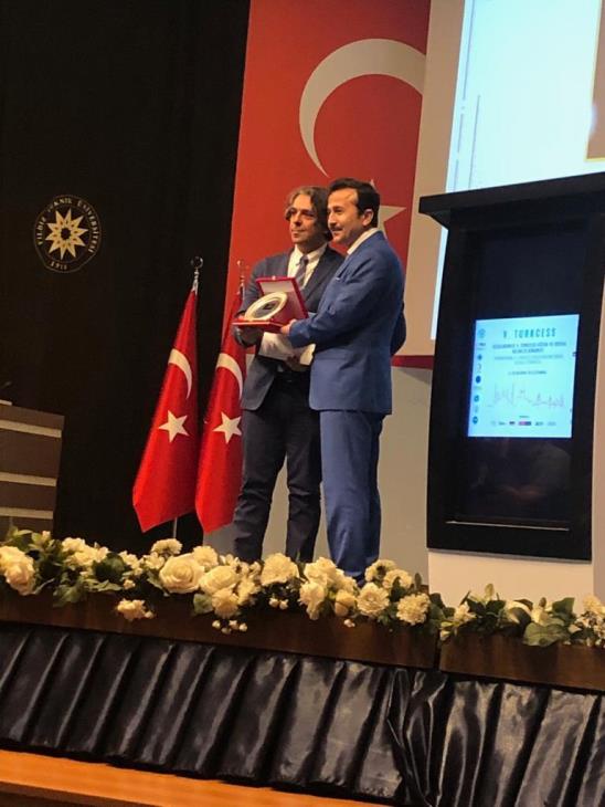 Prof Dr. Ertuğrul OKUYAN'a Yıldız Teknik Üniversitesi'nden Türk Dünyası Hizmet Ödülü.....
